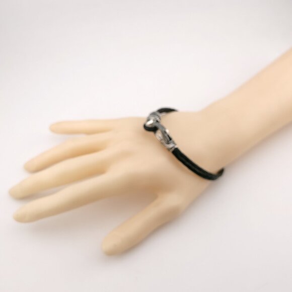 David Yurman Sterling Silver Armory Black Two Row Leather 8.5' Inch Bracelet - Picture 4 of 11